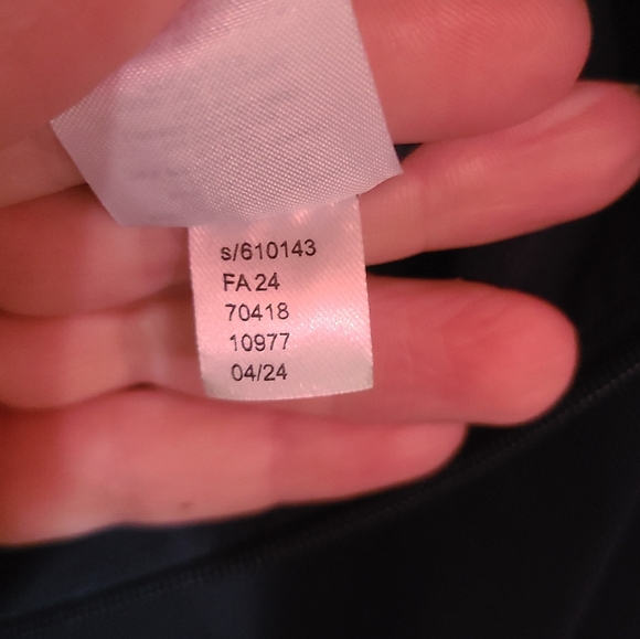 Ann Taylor Classic Navy Pencil Skirt Size 16P - Picture 8 of 8